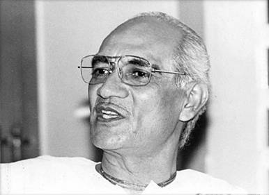 శమ్శాద్ బేగమ్